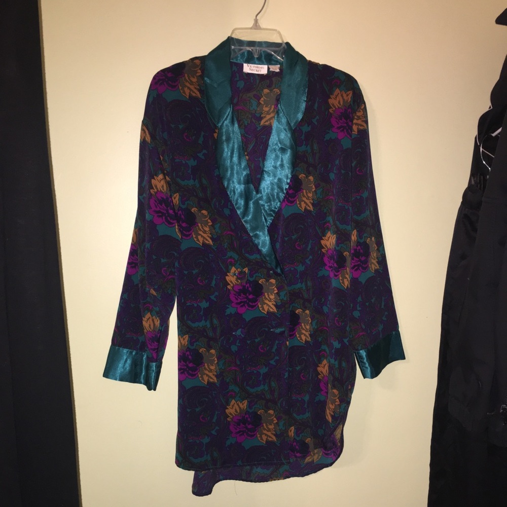 Victoria’s secret robe